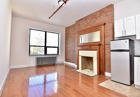4th image of 763 Saint Nicholas Ave #6A