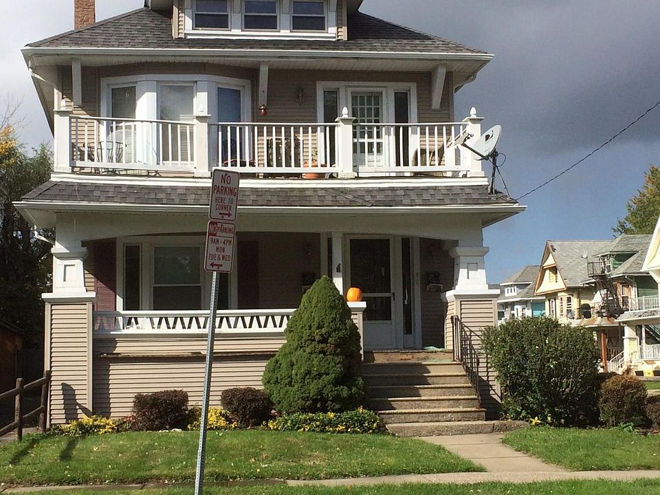 Corner lot with off street parking