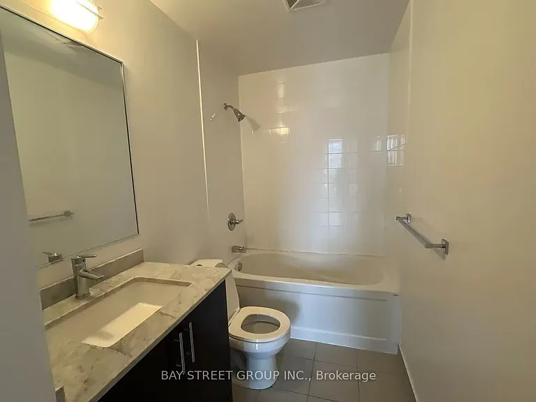 260 Sackville St #909 — Photo 12
