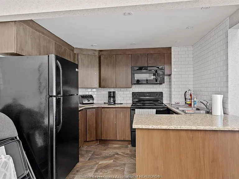 3601 Riverside Dr E #706 — Photo 24