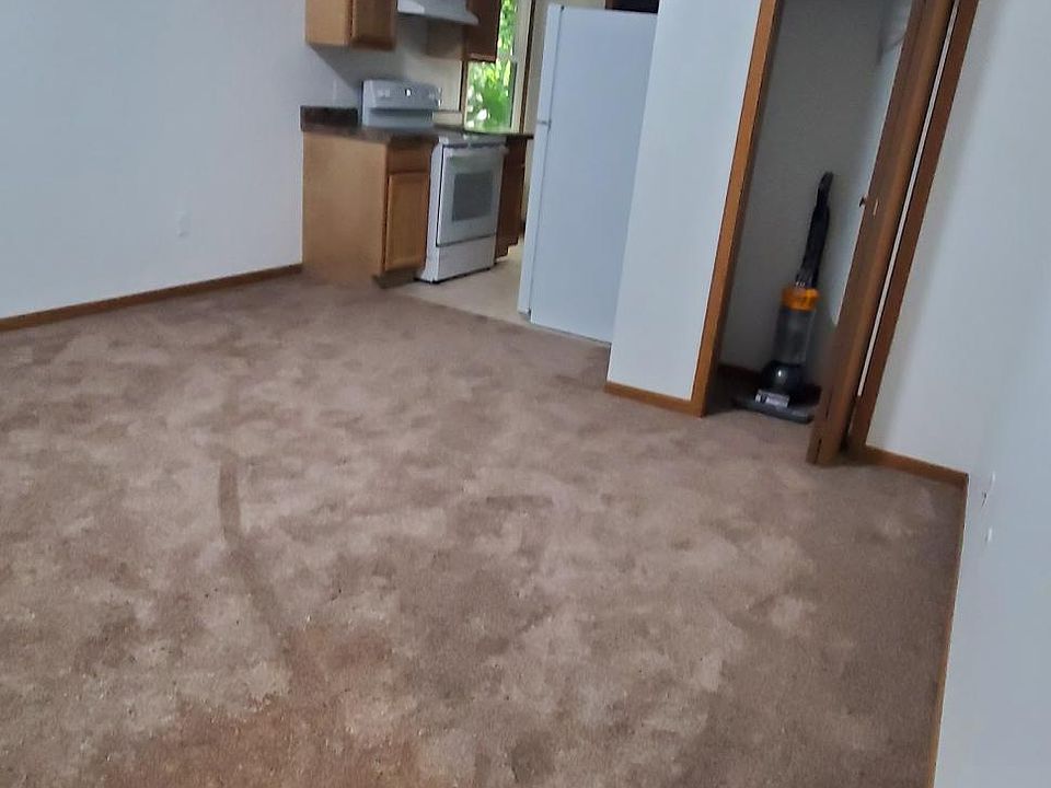 1st image of 8-419 McLane Ave APT 8
