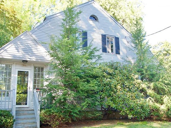 2nd image of 383 North St
