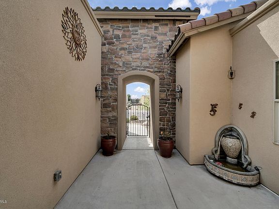 5th image of 4208 Hermia Ct