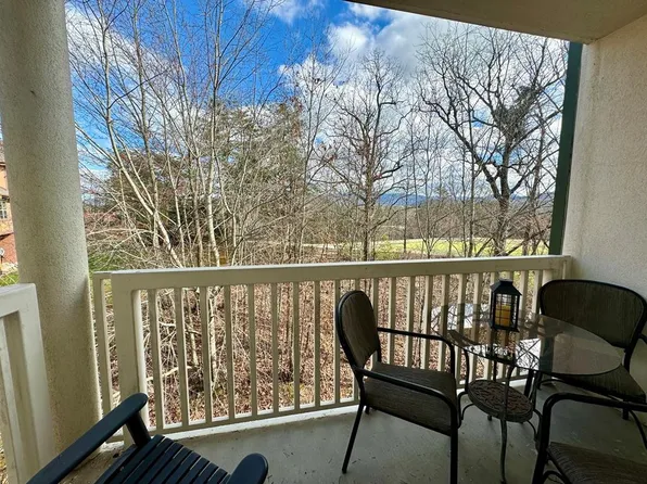 820 Golf View Blvd Unit 2402, Pigeon Forge, TN 37863