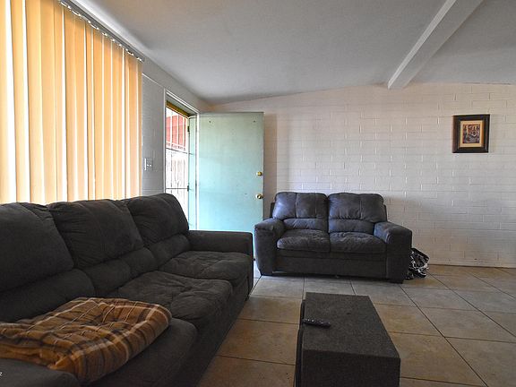 5th image of 1220 E Kentucky St