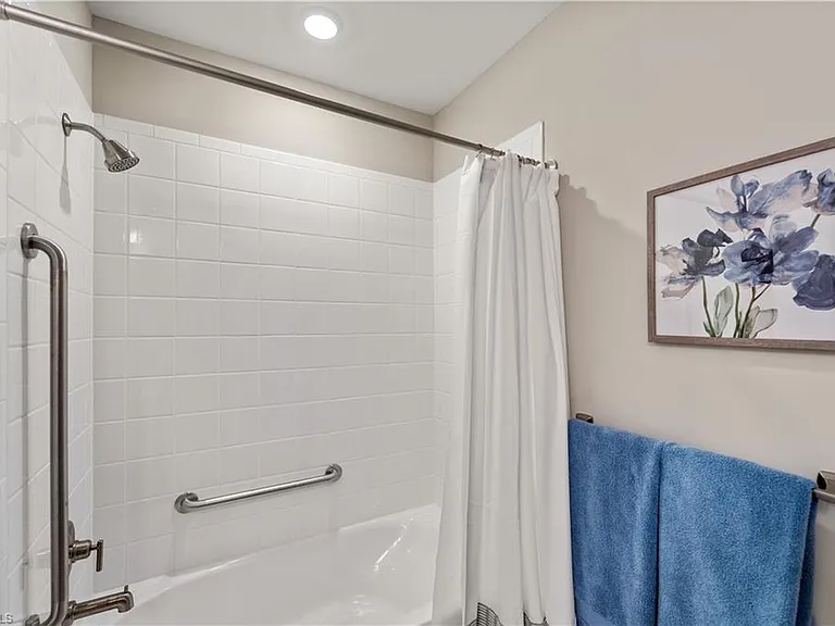 11781 Venetian Lagoon Dr #103 — Photo 36