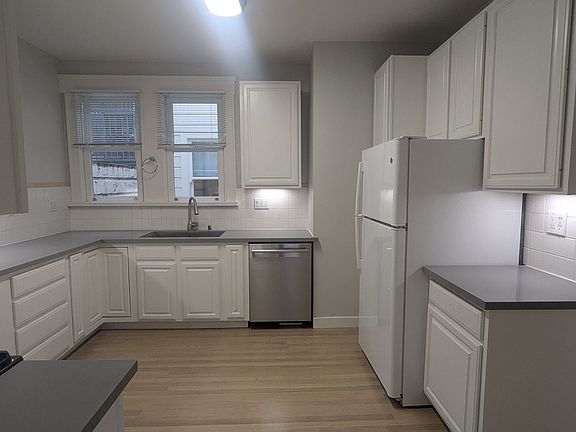 2nd image of 624-628 Masonic Ave #628