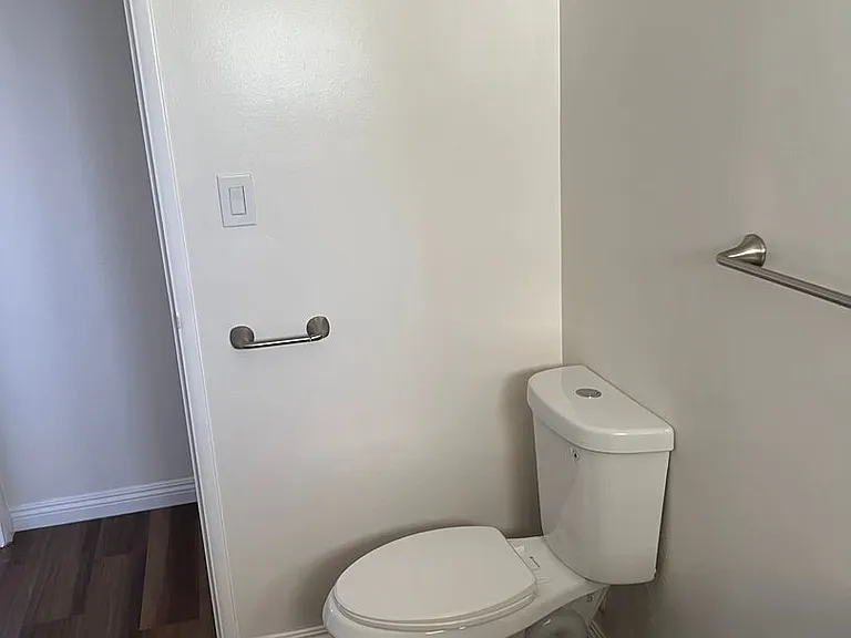 Carousel Apartments: Modern Living in the Heart of the Arcadia — Photo 16
