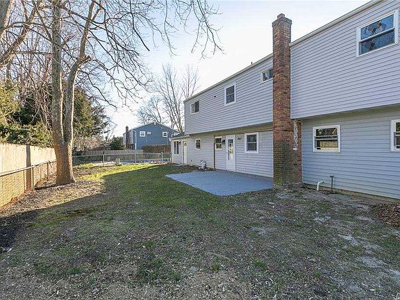 5th image of 77 Richmond Ave