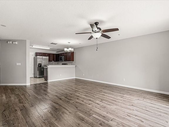 4th image of 13536 Tea Rose Way Unit 19
