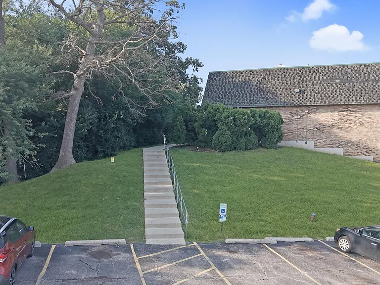 8500 W 103rd Ter #308 — Photo 17