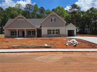 330 Meadows Dr, Bethlehem, GA 30620