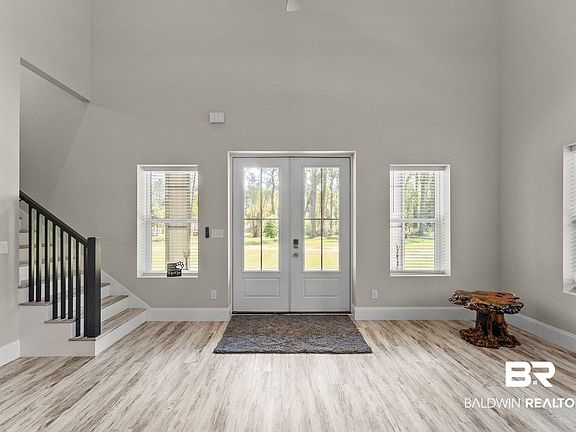 3rd image of 8199 Jenx Way
