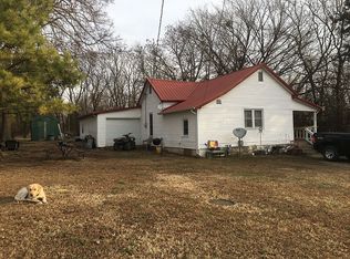 1417 North St, Oswego, KS 67356