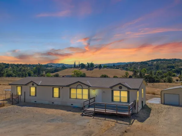 2411 Danaher Dr, Valley Springs, CA 95252