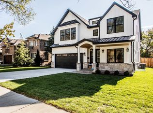 4711 Lilac Ave, Glenview, IL