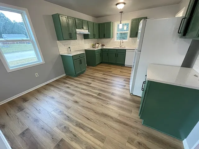 2410 S 18th St — Photo 6