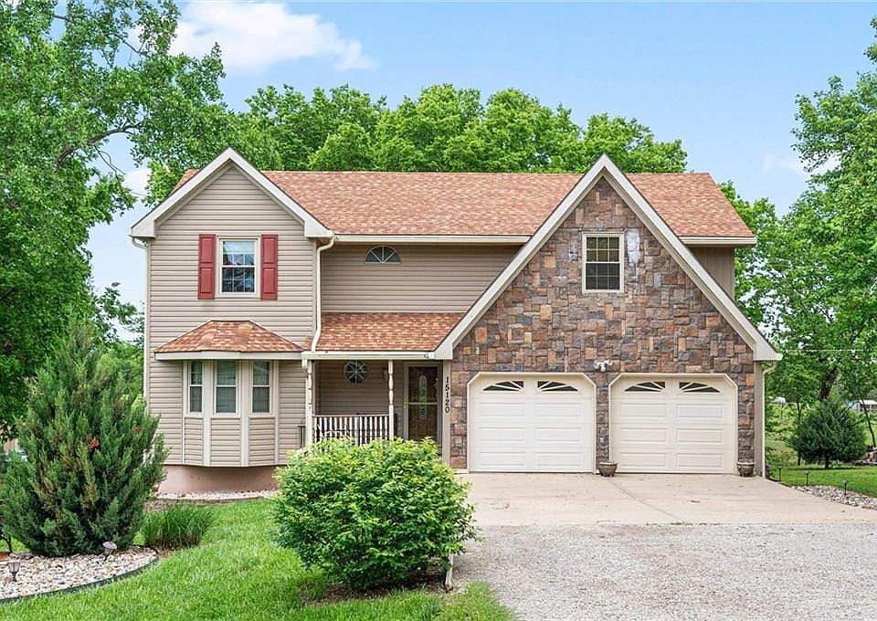 1st image of 15120 Briarwood Dr
