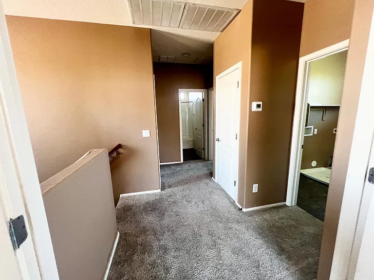 879 E Stottler Dr — Photo 35