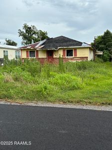 624 Commercial Ave, Lake Arthur, LA, 70549