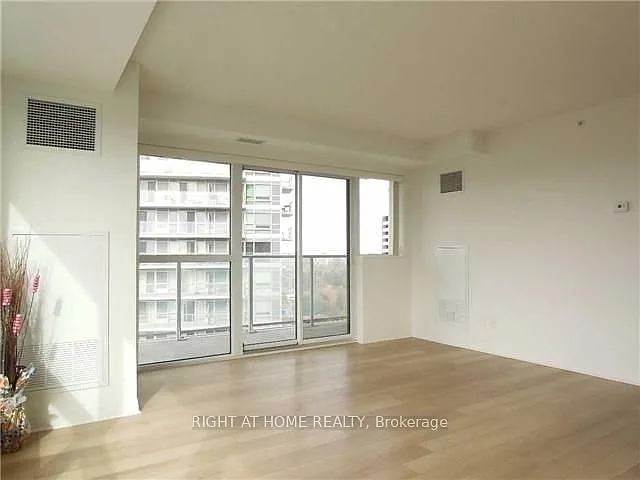 275 Yorkland Rd #1502 — Photo 9