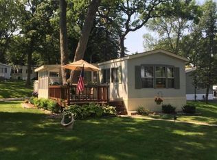 W1325 Spring Grove Rd UNIT 20, Ripon, WI 54971