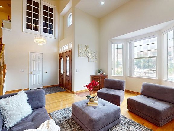 5th image of 8132 Wagon Wheel Ct