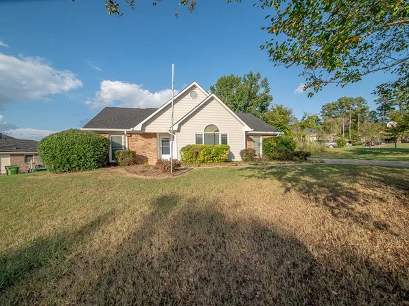 5315 McCaghren Dr, Columbus, GA 31909