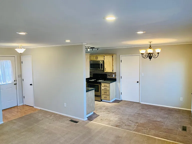 356 W Wren Cir — Photo 6