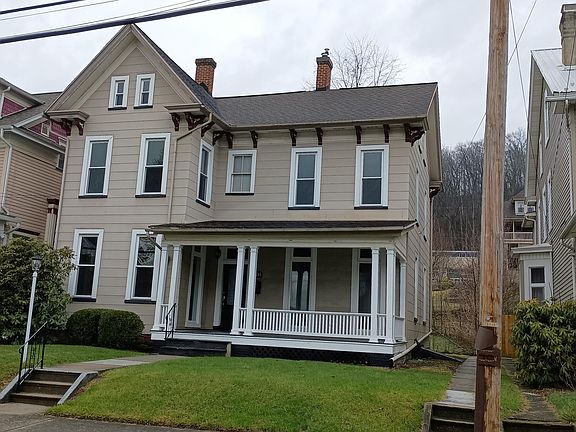 4th image of 1105 Lincoln Ave
