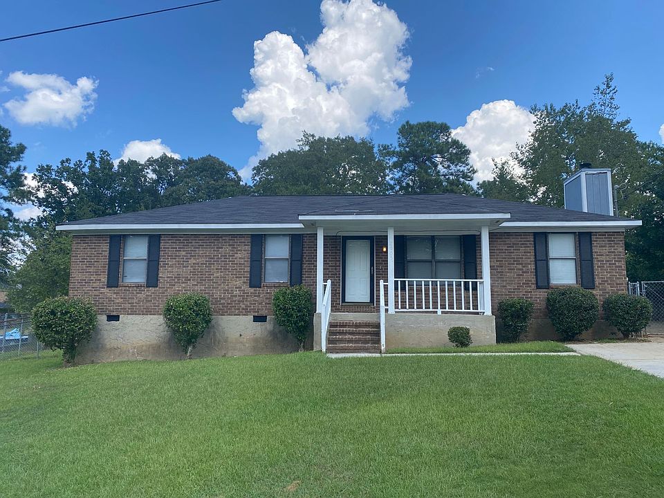 1st image of 2605 Martingale Ct