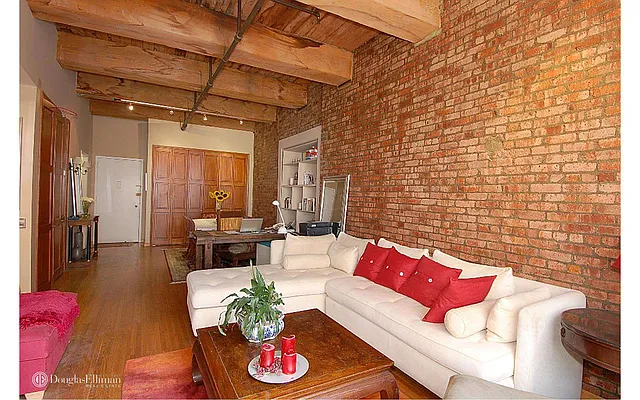 Rented by Douglas Elliman | media 7