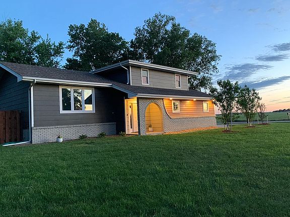 2nd image of 4263 Nevada Ave