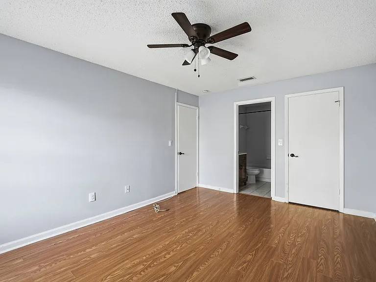 4022 Tumble Wood Trl #201 — Photo 19