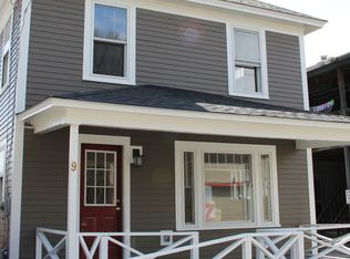 9 Peru St, Burlington, VT 05401