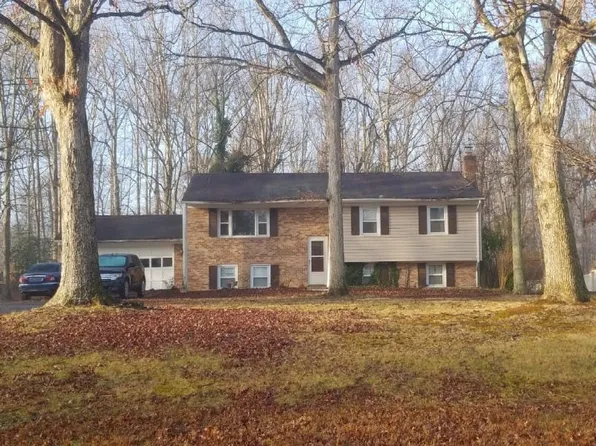 3663 Brookwood Dr, White Plains, MD 20695