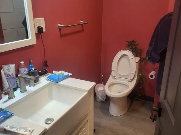 321 Winters Ave #E, Hazleton, PA 18202