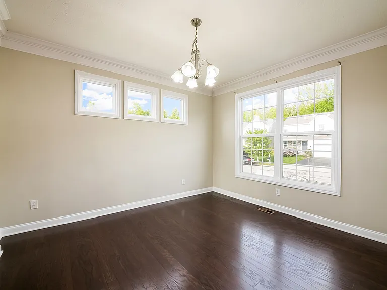 8865 Sweetshade Dr — Photo 6