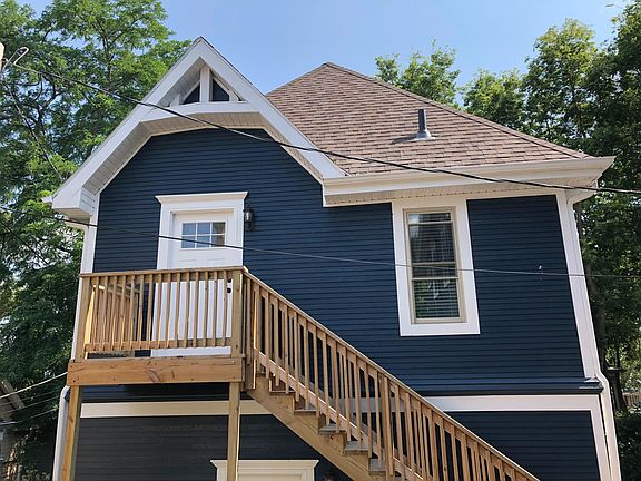 3rd image of 3567 Howard St #A