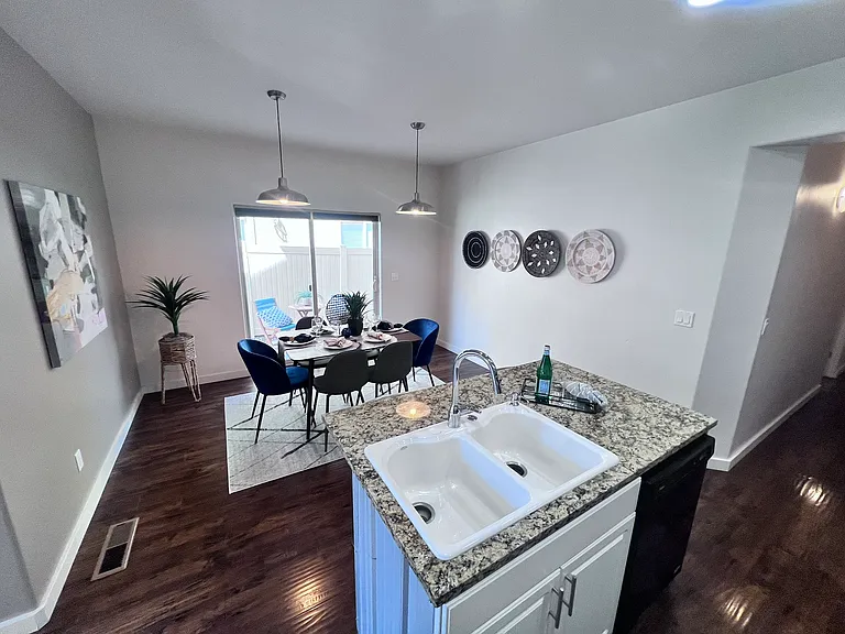 2811 N Cajun Ln — Photo 5