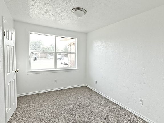 5th image of 3112 N Dixie Blvd