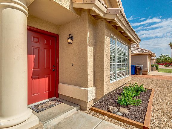 5th image of 5302 E Elena Ave