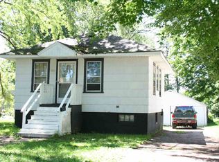 221 Island Ave, Port Edwards, WI 54469