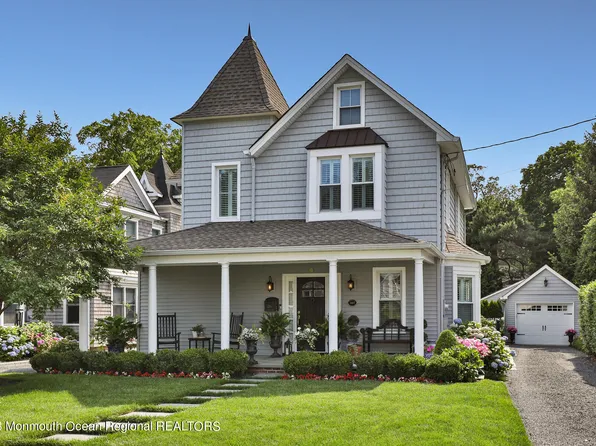 28 Lafayette Street, Rumson, NJ 07760