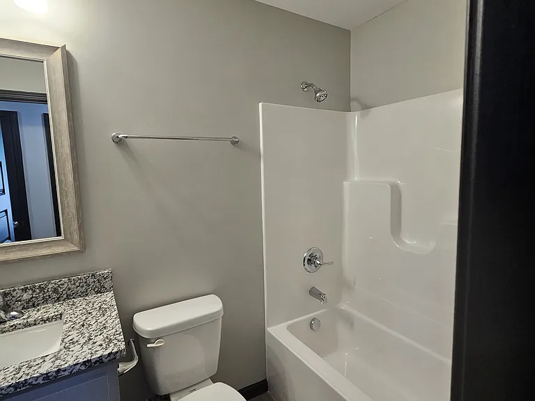 328 Edwards Ave — Photo 14