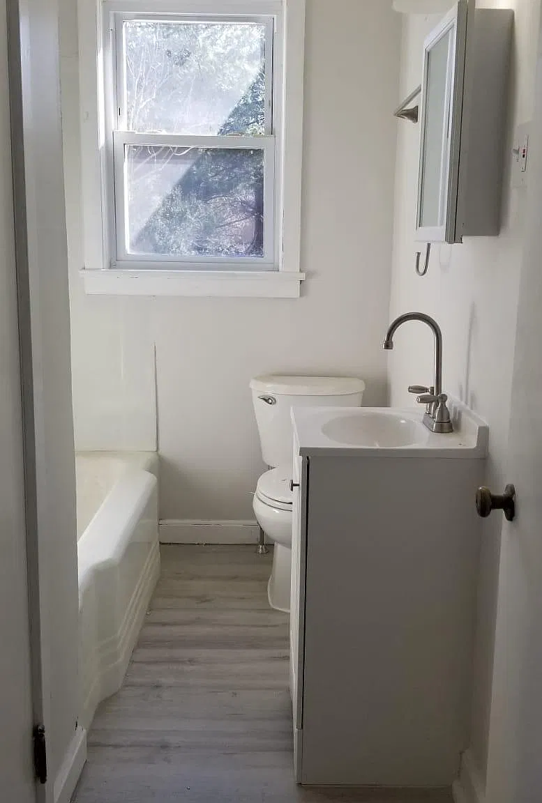 4 bed, 1433 sqft, $3,100 — Photo 4