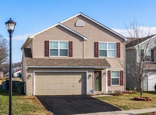3810 Winding Twig Dr, Canal Winchester, OH 43110