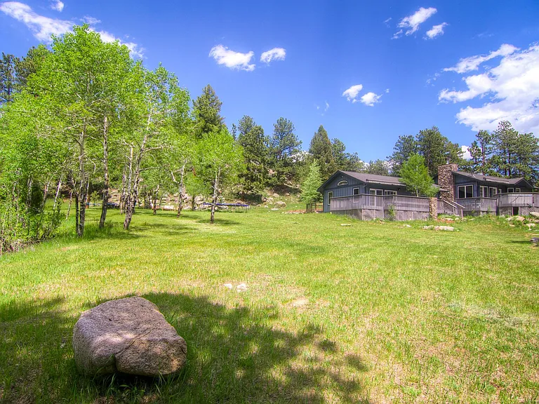 842 Lakeshore Dr — Photo 28
