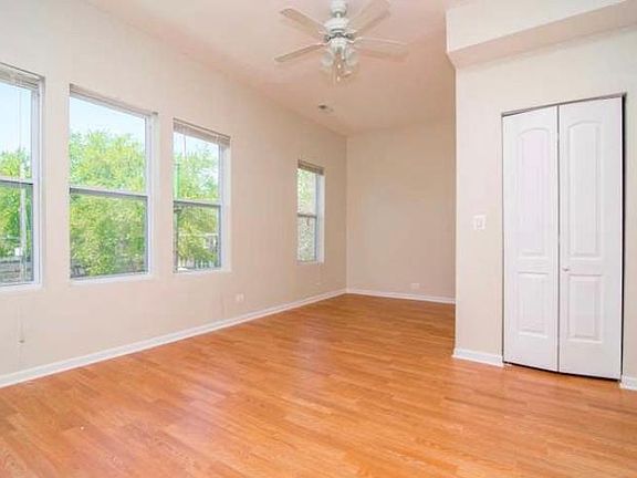 4th image of 4213 S Princeton Ave #2