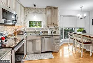3434 Fort Lyon Dr — Photo 10